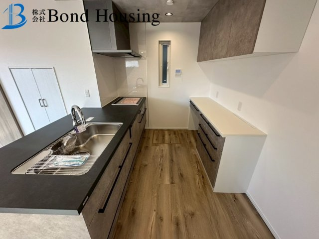 土地面積50坪越え・広々とした4LDK　つつじが丘5丁目のキッチン