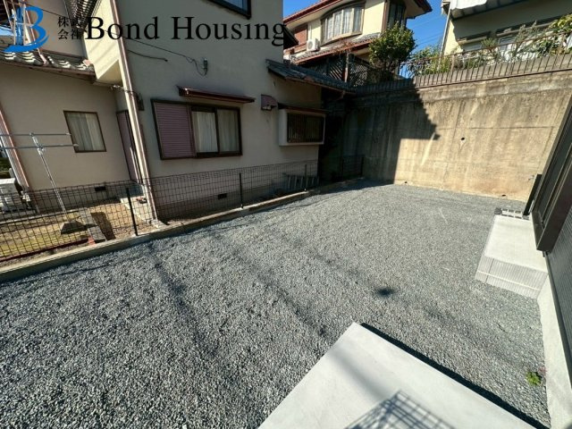 土地面積50坪越え・広々とした4LDK　つつじが丘5丁目の前面道路含む現地写真