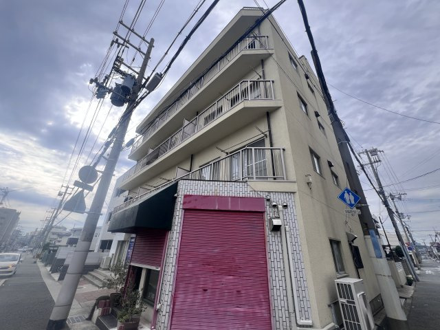 坂上コーポラスの外観