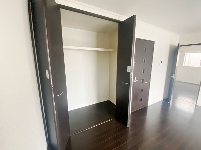 新開1丁目の収納