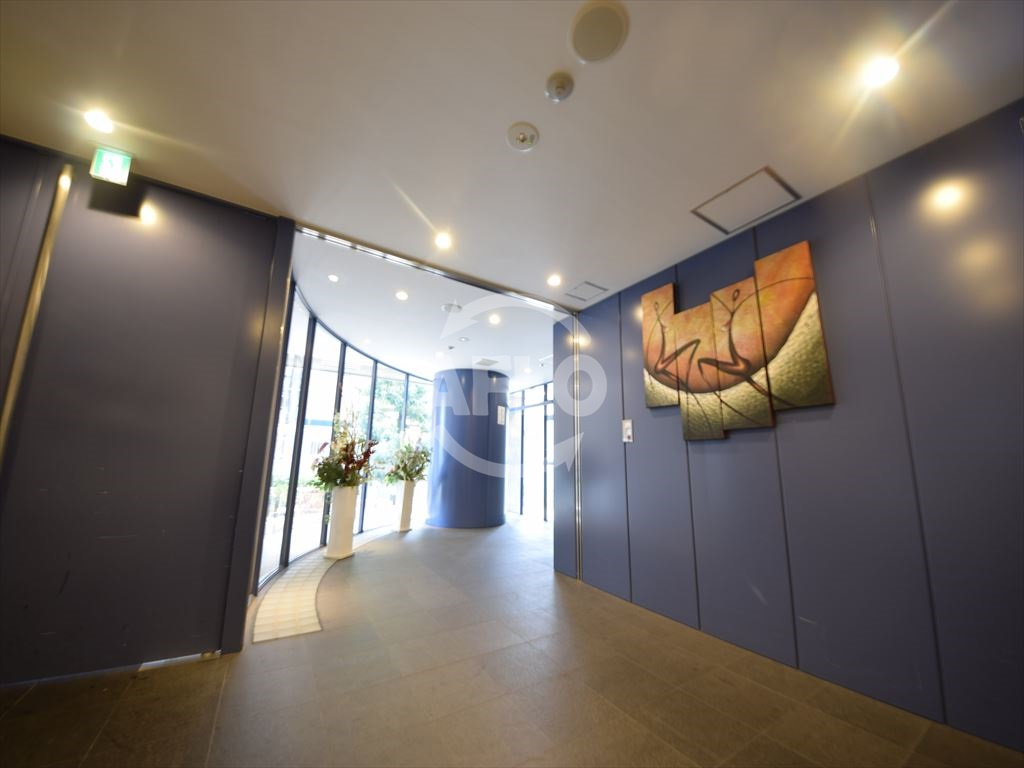 ＢＧＣ難波タワーのロビー|ＢＧＣ難波タワー　広々としたロビー