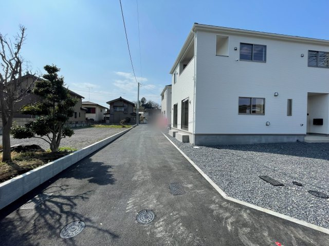 新築戸建・新築建売　太田市本町第1　太田小・西中の前面道路含む現地写真