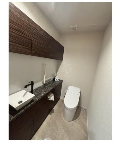 グランドメゾン上町台レジデンスタワーのトイレ