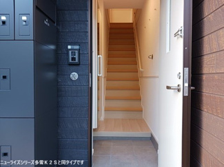 【玄関】 | フォンテーヌⅢ　Ａ | 毎日通る玄関はこちらです