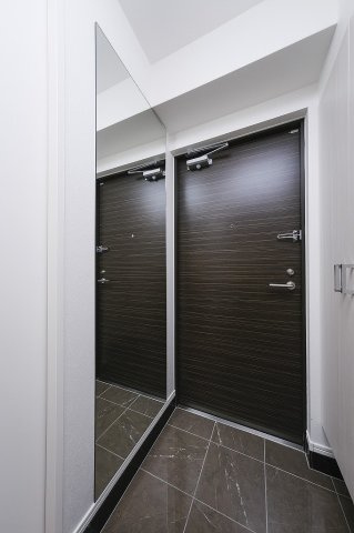 エンクレストベイ天神EASTの玄関|毎日通る玄関はこちらです