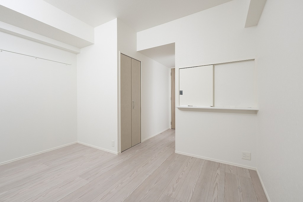 エンクレストベイ天神EASTの居間・リビング|使いやすい居間です