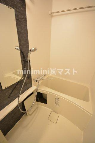 エスリードレジデンス大阪福島の浴室