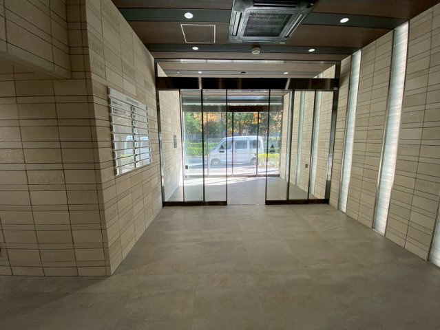 門前仲町トーセイビルのロビー