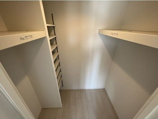 LA GRACE SENBAYASHIの収納