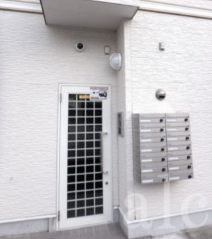 杉並区和泉２丁目のアパートのエントランス|同シリーズ参考写真