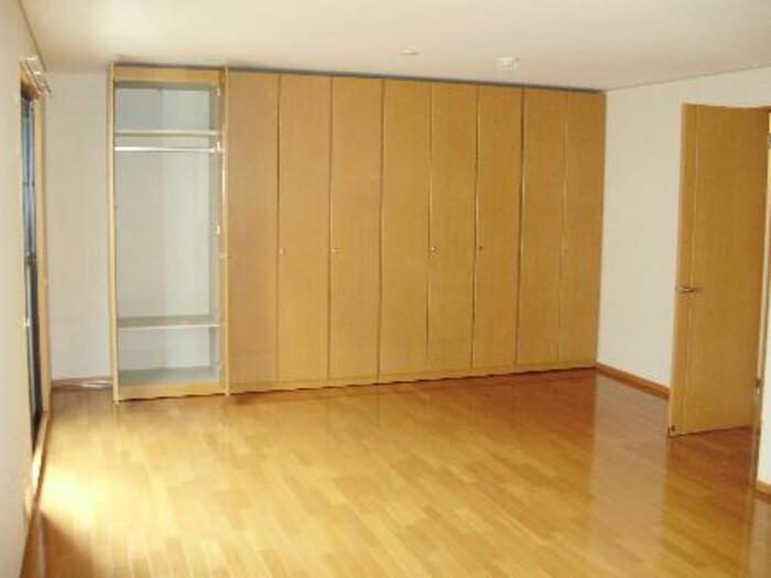 メゾン小柳の居間・リビング