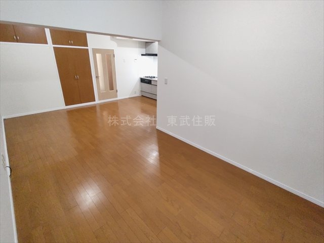 【居間・リビング】 | 川越シティハイツ | ゆったりとしたリビングです