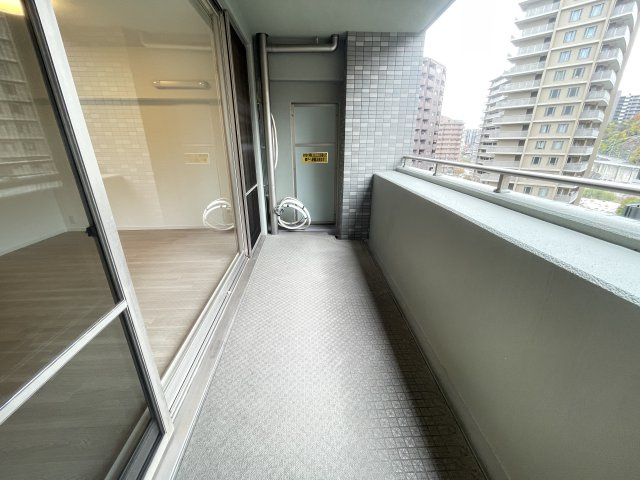 パークスクエア宝塚フォレストタワーのバルコニー|バルコニー付きです