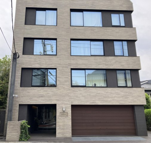 ＢＥＥＶＡＬＬＥＹ　ＹＯＹＯＧＩＵＥＨＡＲＡ