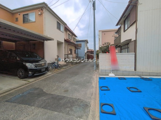 【前面道路含む現地写真】