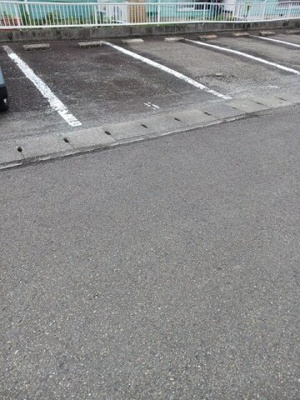 【駐車場】 | エルディムおおすみＡ