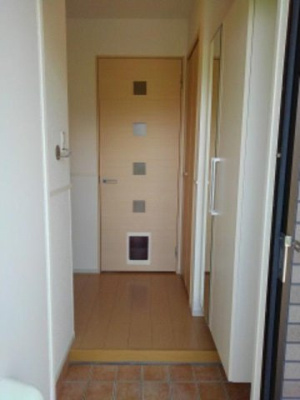 【玄関】 | ランドマーク３１５　Ａ