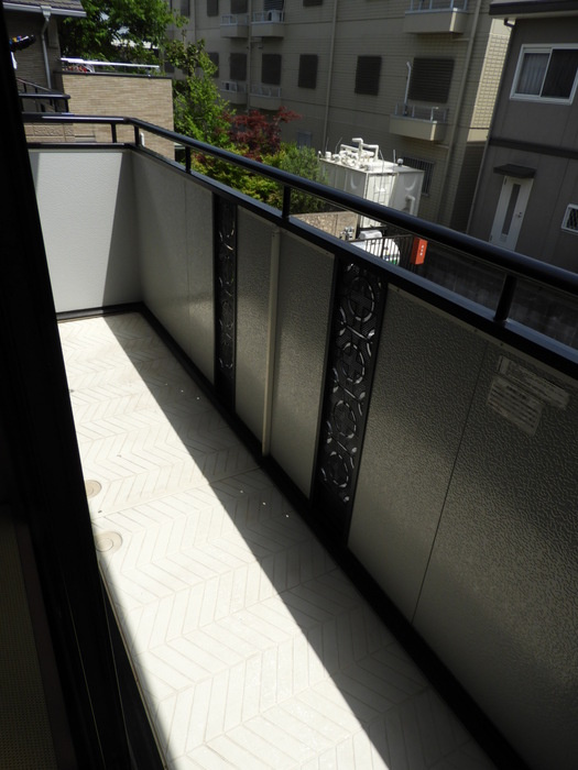 アリッサム２１　B棟のバルコニー