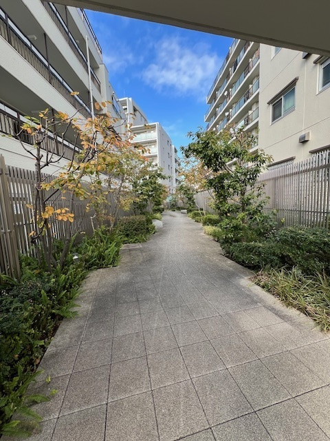 アトラス方南ビレッジのエントランス