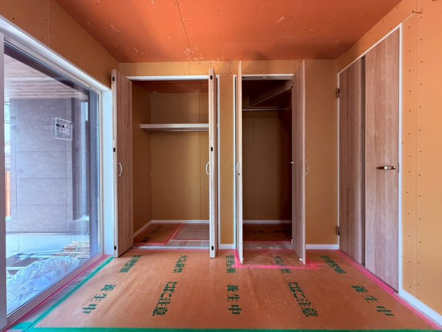 【収納】 | 豊島区長崎２丁目　新築戸建て | 【建築中】暮らしにゆとりを生む便利な収納スペース