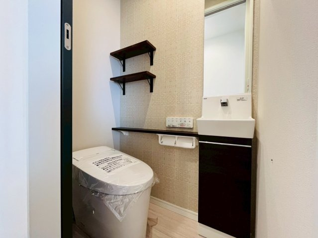 【トイレ】 | 豊島区長崎２丁目　新築戸建て | 【施工例】プライべートな空間だからこそ清潔感を大切にしました