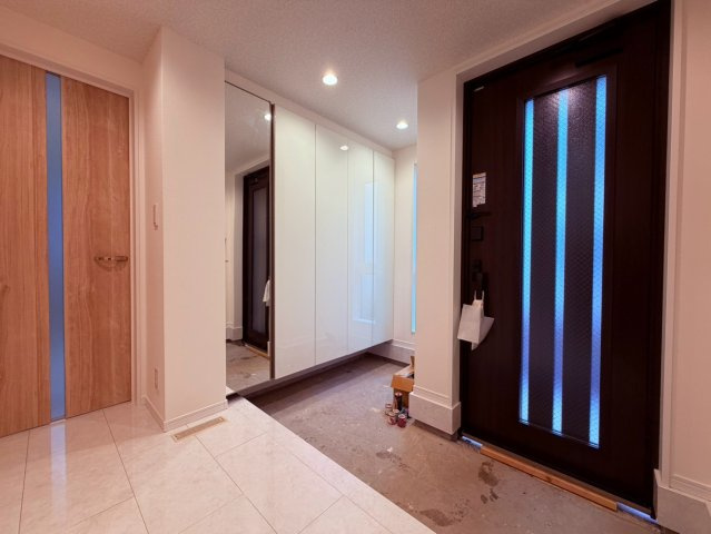 【バルコニー】 | 豊島区長崎２丁目　新築戸建て | 【施工例】あたたかな日差し差し込むバルコニーは開放感いっぱい