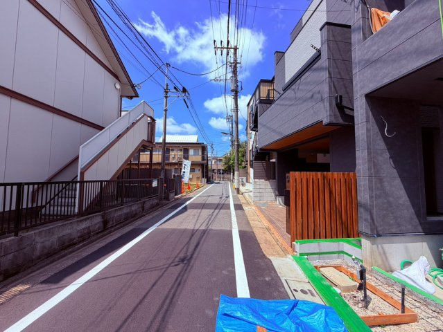 【玄関】 | 豊島区長崎２丁目　新築戸建て | 【施工例】おかえり、ただいまはいつもここからはじまります