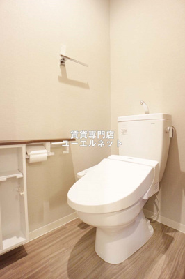 【トイレ】 | ファーストステージ江坂広芝町2 | 清潔で快適なトイレ空間♪