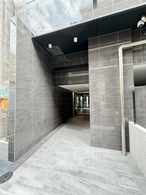 【エントランス】 | GENOVIA神戸新開地駅前