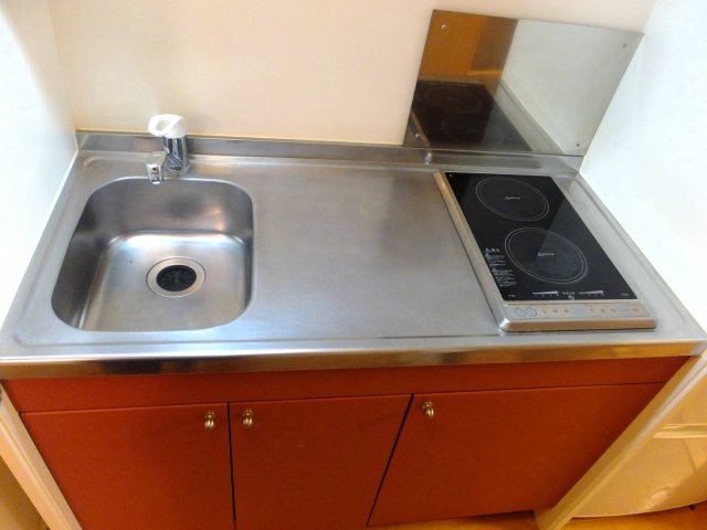 レオパレスフォーブル２１Ａのキッチン