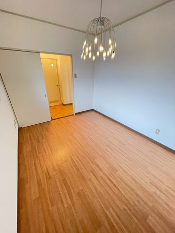 ハイブローデン龍ケ原の居間・リビング