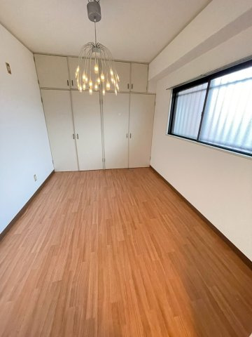 ハイブローデン龍ケ原の居間・リビング