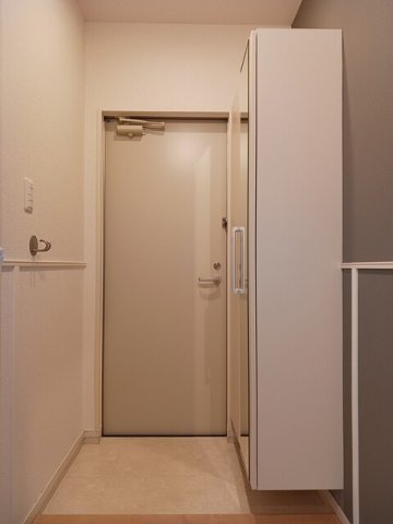 アルコバレーノの玄関