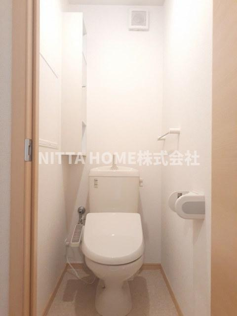 ジュネスカーサのトイレ|ウォシュレット付きも嬉しいです◎