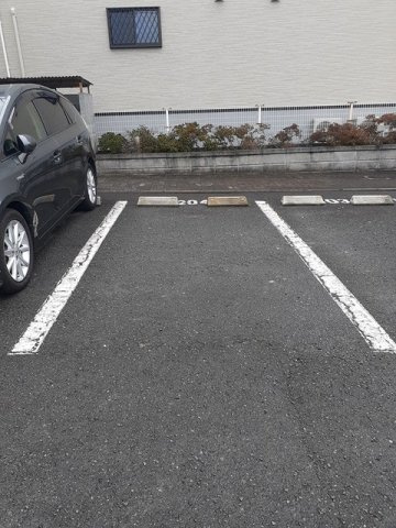 エグゼカワハラの駐車場|駐車スペースもあります☆