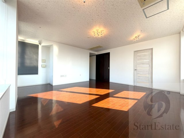 【居間・リビング】 | アーバンライフ御堂筋本町タワー