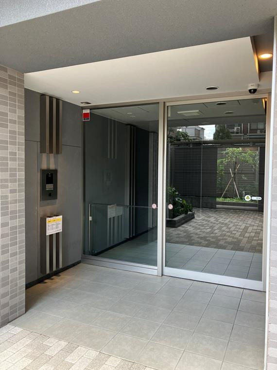 ザ・パークハウス　所沢プレイスのエントランス