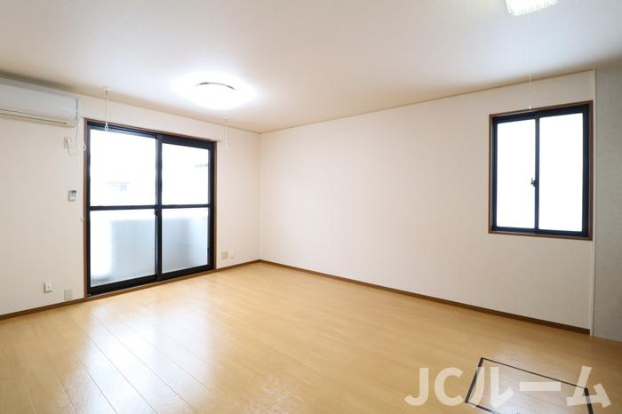 ビリーブの居間・リビング