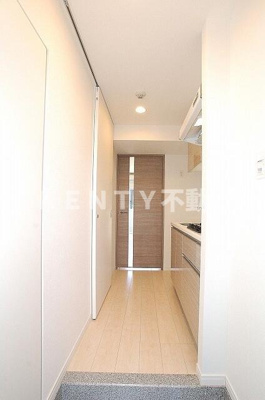 【玄関】 | ステージグランデ大森アジールコート | 明るい玄関です