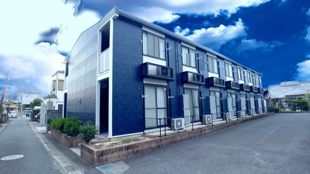 レオパレスホームランドの外観