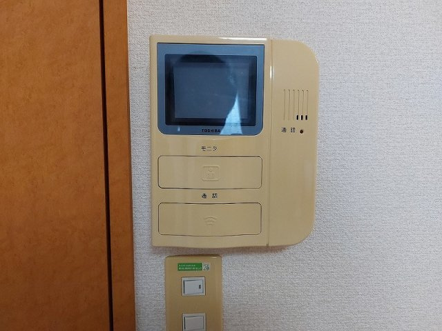 レオパレスホームランドのその他|モニター付きインターホン