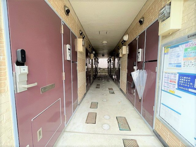 レオパレス福美荘のその他|１F共用通路