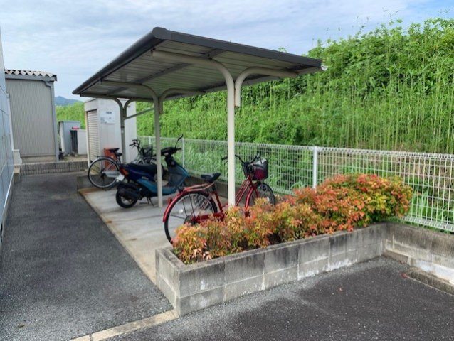 レオパレスアズーリのその他