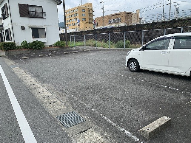 レオパレス小郡インターのその他