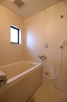 【浴室】 | 日々の疲れを癒すお風呂付です