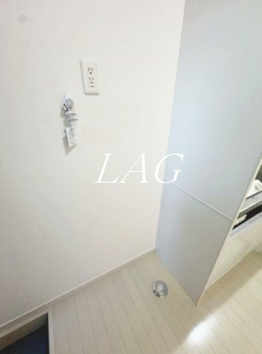 【設備】 | ラフィネ竹の塚 | 室内洗濯機置場です。