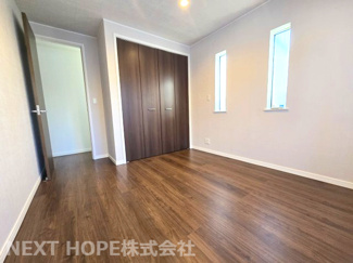 【洋室】 | 伊丹市寺本5丁目中古戸建 | 2階洋室5.7帖です♪