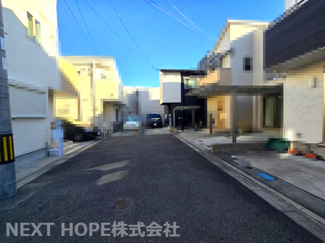 【前面道路含む現地写真】 | 伊丹市寺本5丁目中古戸建 | 前面道路は南側に幅員約６ｍです♪
