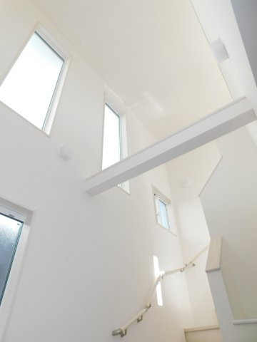 名古屋市港区小賀須３丁目の新築一戸建のその他|◇吹抜◇　　明るく開放的な空間を演出する吹抜♪