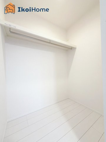 神戸市西区桜が丘東町4丁目　新築戸建の収納|【ホームページに現地動画掲載中】●年中無休：当日予約可●洋室にはウォークインクローゼットあり！